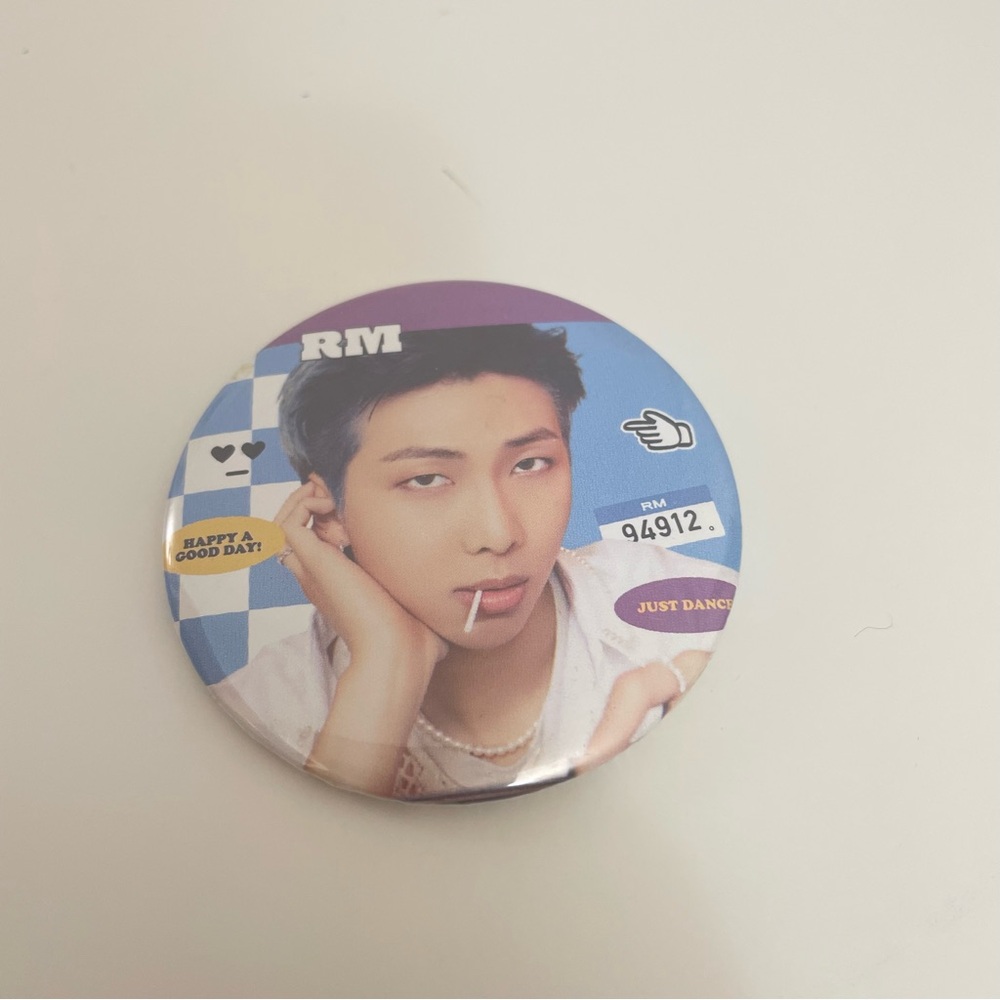 RM Button Pin with Blue and White Design